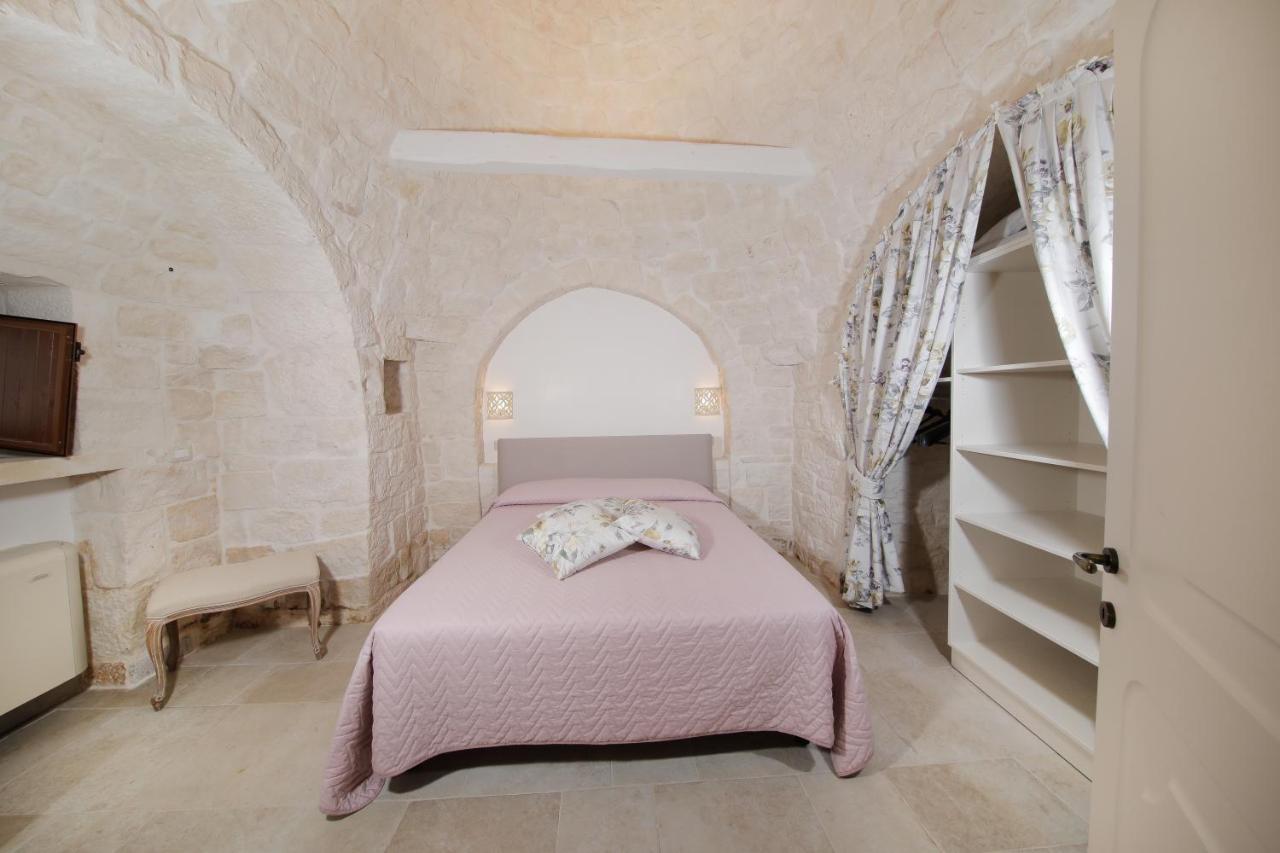 Trulli Arco Antico *