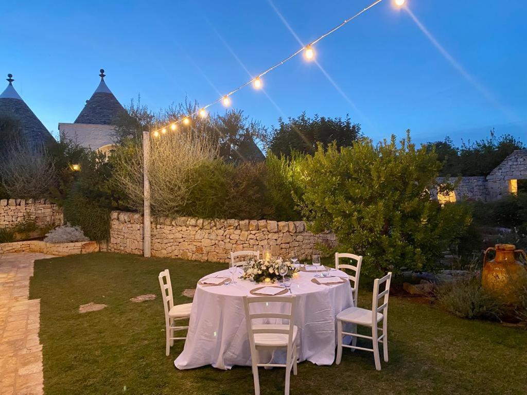 Trulli Arco Antico * Locorotondo