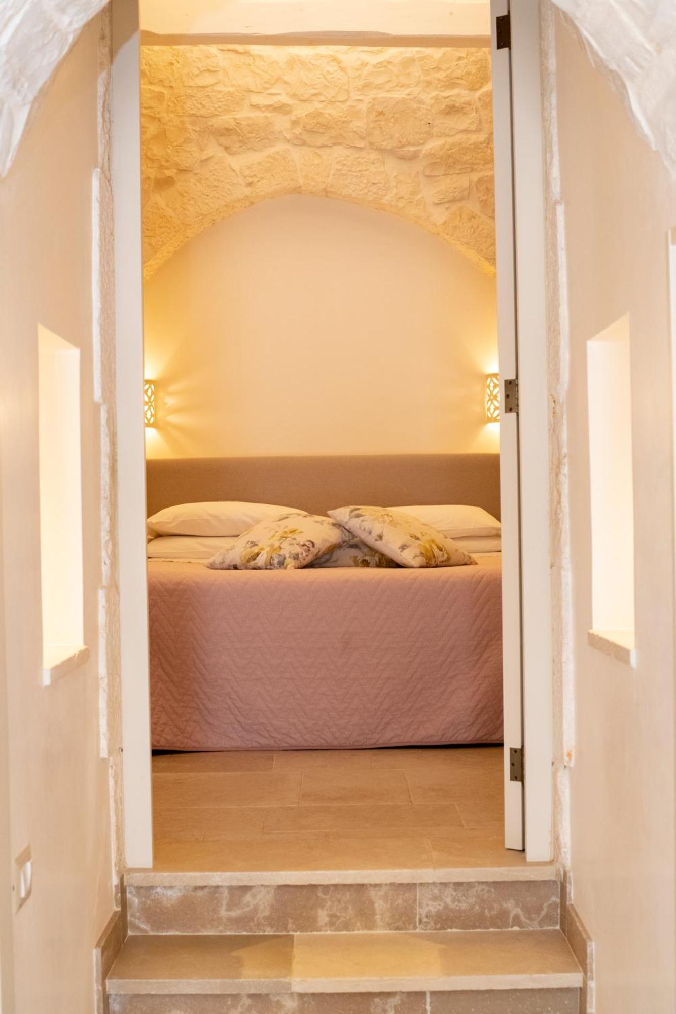 Trulli Arco Antico *