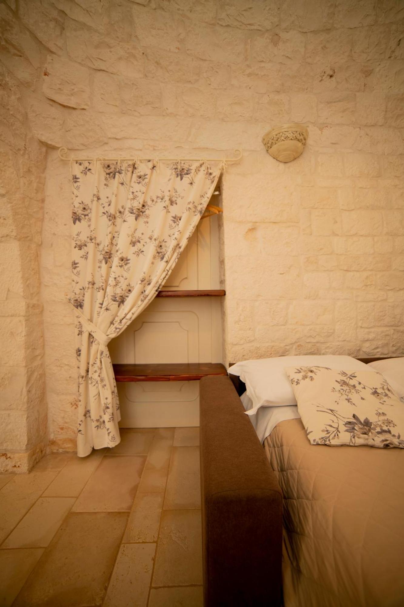 Trulli Arco Antico Holiday home *
